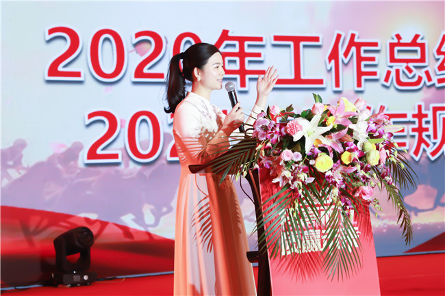 7V0A4573-8.JPG